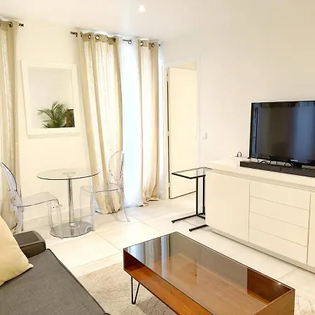 Apartment Au Coeur De Republique C 11 Paris