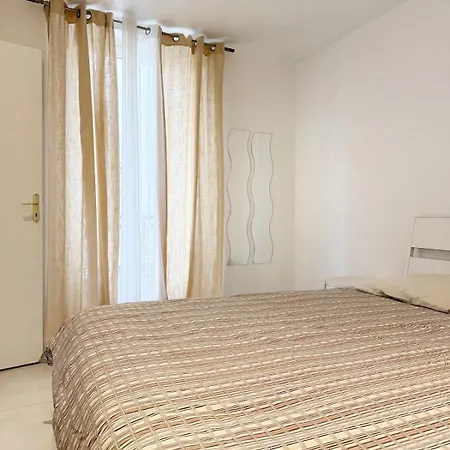 Au Coeur De Republique C 11 Apartment Paris
